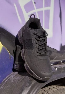 YOURTURN UNISEX - Sneakers Basse - Black -Sconto YOURTURN in Italia 11642bee70da47d288915c4f06a3a243