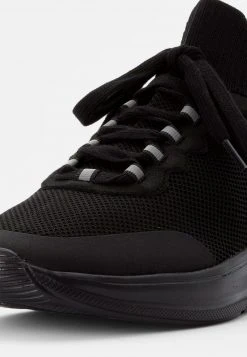 YOURTURN UNISEX - Sneakers Basse - Black -Sconto YOURTURN in Italia 1bdbaee41fdc4b25a2626f0c74030277