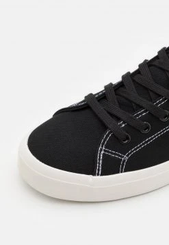 YOURTURN DISNEY UNISEX - Sneakers Alte - Black -Sconto YOURTURN in Italia 1d7c5d989dbb4c07a089ac96052c08fc