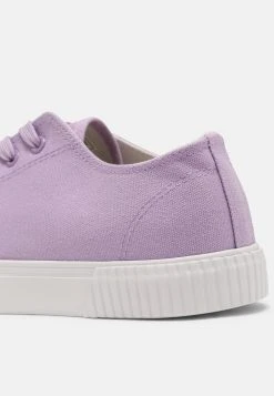 YOURTURN UNISEX - Sneakers Basse - Lilac 15 YOURTURN UNISEX - Sneakers Basse - Lilac -Sconto YOURTURN in Italia 22f596db26454ebba56ed5a036490300