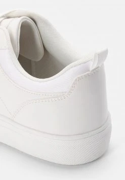 YOURTURN Unisex Sneakers Basse - White -Sconto YOURTURN in Italia 30168021d3f94f6eb87d0e148c107b6e