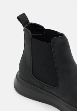 YOURTURN UNISEX - Stivaletti - Black -Sconto YOURTURN in Italia 339c2fa7db0e45cc8b0afe55dd3830e6