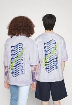 YOURTURN UNISEX - T-shirt Con Stampa - Lilac -Sconto YOURTURN in Italia 3d5f9e65b8954e08950a122098c8bfe7