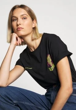 YOURTURN T-shirt Con Stampa - Black, Unisex 23 YOURTURN T-shirt Con Stampa - Black, Unisex -Sconto YOURTURN in Italia 3dee7e23a7ef40a8bb7202aa073626fb