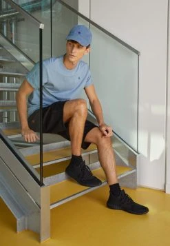 YOURTURN UNISEX - Sneakers Basse - Black -Sconto YOURTURN in Italia 47619c965c2040c49dd1ceb50d88a674