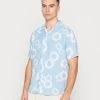 YOURTURN NAÏVE FLOWERS UNISEX - Camicia - Light Blue -Sconto YOURTURN in Italia 513881b738f34bef98a53560426b2b48