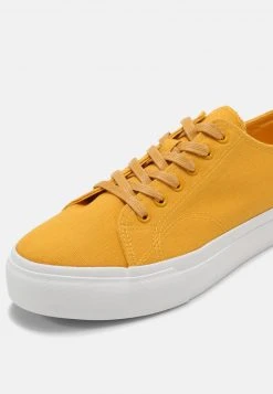 YOURTURN UNISEX - Sneakers Basse - Yellow -Sconto YOURTURN in Italia 59599f4d169740fca8cdf55a8c1587f0