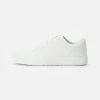 YOURTURN Unisex Sneakers Basse - White -Sconto YOURTURN in Italia 6f62c4ad5a7e487fb6a3223290fa9053