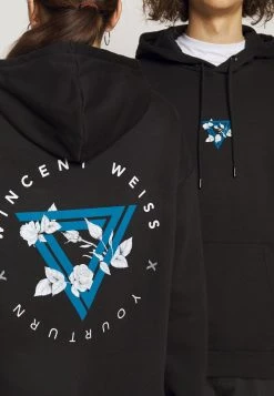 YOURTURN WINCENT WEISS UNISEX - Felpa Con Cappuccio - Black -Sconto YOURTURN in Italia 9fe27dbc902f4e46bedeb55171530789