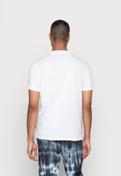YOURTURN POCKET - T-shirt Basic - White, Unisex -Sconto YOURTURN in Italia a9bb917ed8454bebad1aa6b6f6c7d099
