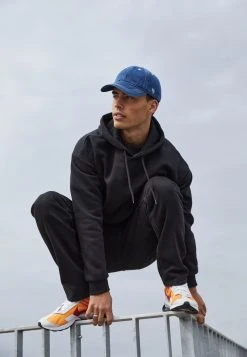 YOURTURN RAINBOW HEART HOODIE PRIDE UNISEX - Felpa Con Cappuccio - Black -Sconto YOURTURN in Italia add6d65140e04b8198692d0b5ea5ef53