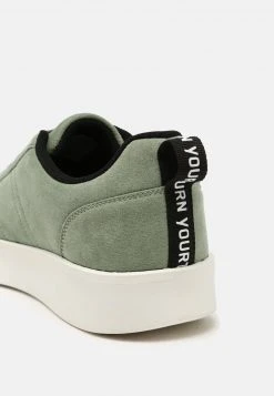 YOURTURN UNISEX - Sneakers Basse - Green 15 YOURTURN UNISEX - Sneakers Basse - Green -Sconto YOURTURN in Italia b6005b5de7b54cabaf05a4670513bfa8