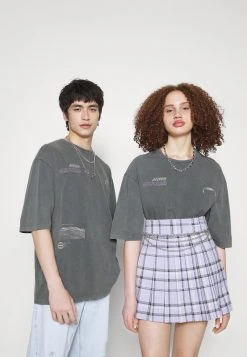 YOURTURN UNISEX - T-shirt Con Stampa - Grey 11 YOURTURN UNISEX - T-shirt Con Stampa - Grey -Sconto YOURTURN in Italia b84630946cc24b81b3c351ad071d0c31