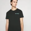 YOURTURN T-shirt Con Stampa - Black, Unisex -Sconto YOURTURN in Italia c56d31328d4c48eb805da1728d7a9c12