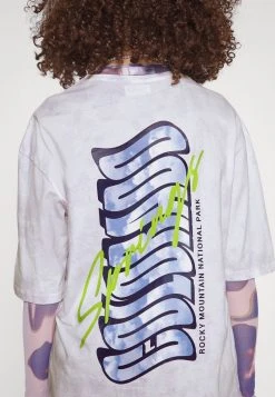 YOURTURN UNISEX - T-shirt Con Stampa - Lilac -Sconto YOURTURN in Italia dfb7737d41b743609bf4f70e865a9cac