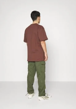 YOURTURN UNISEX - Pantaloni Cargo - Light Green -Sconto YOURTURN in Italia e335301ab9c34b37a33d4c85d4d53fc9