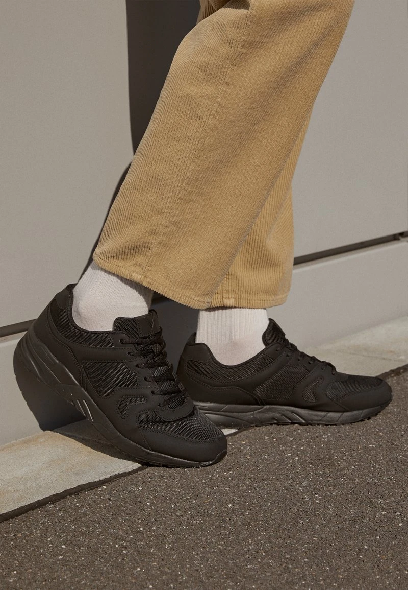 YOURTURN UNISEX - Sneakers Basse - Black 5 YOURTURN UNISEX - Sneakers Basse - Black - immagine 3