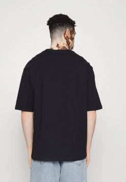 YOURTURN MISFIT SKULL UNISEX - T-shirt Con Stampa - Black -Sconto YOURTURN in Italia f8f1adc6a8ca48e9bc132ba5001234eb